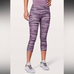 Lululemon Speed Up Crop *21" in Shadowed Smoked Mullberry